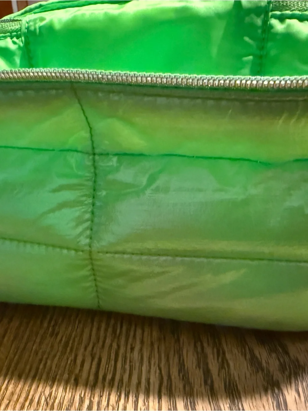 Garnier duo with bright green toiletry bag